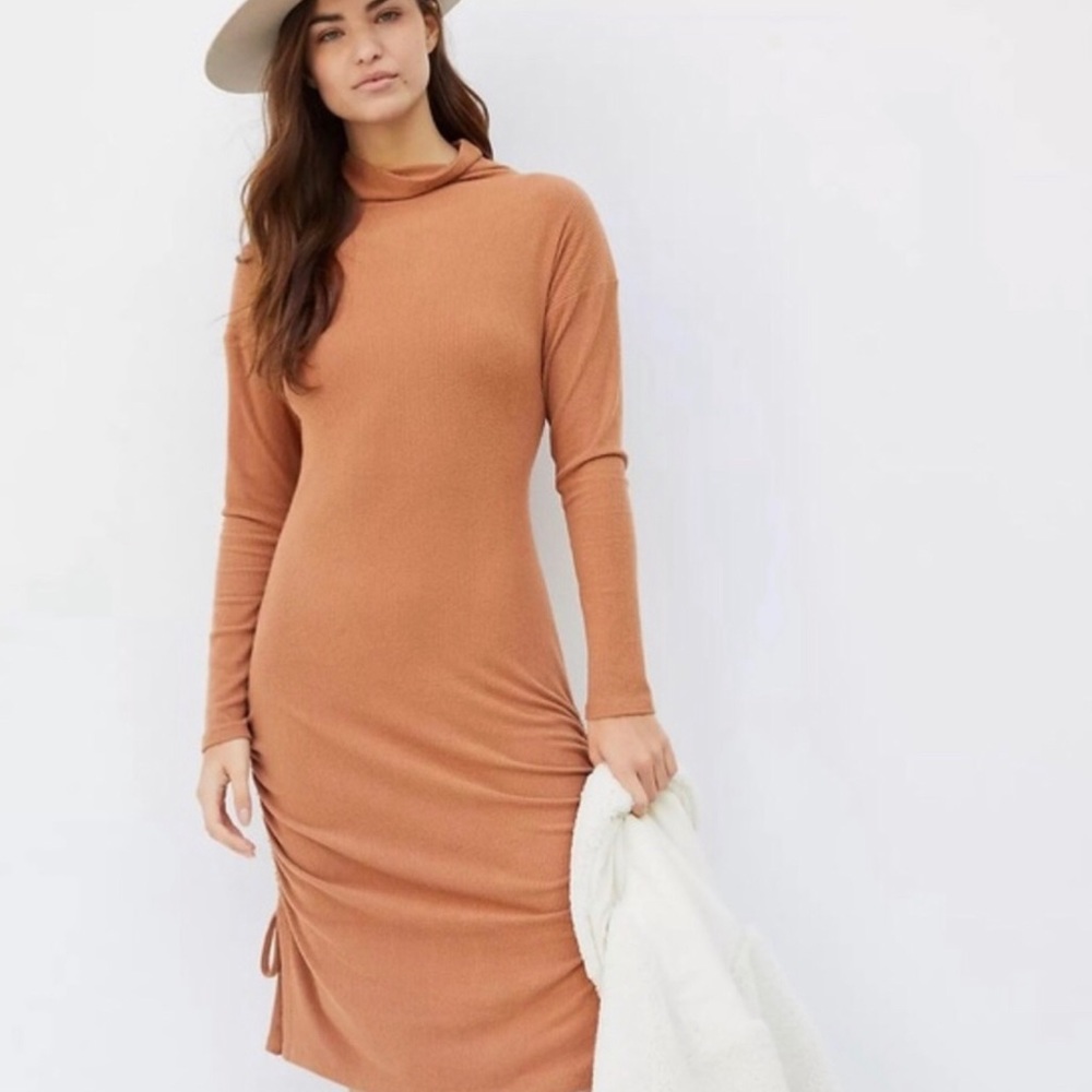 💝MYNE:)💐🦋 ANTHROPOLOGIE 👗 Sunday in Brooklyn Emily Ruched Cinnamon Midi Dress XS